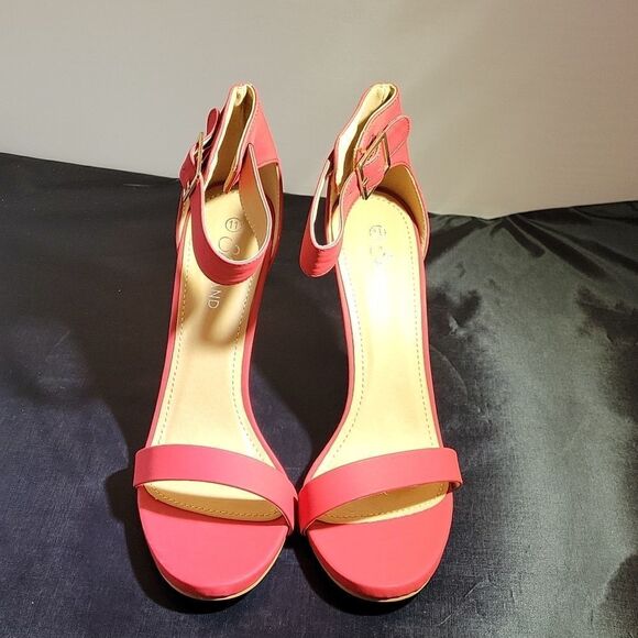 BRAND NEW HERSTYLE WOMEN"S ZOANNA-AM ANKLE STRAP HIGH STILETTOS HEEL SANDAL - Picture 2 of 14